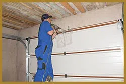 United Garage Door Repair Village of Clarkston, MI 248-457-5450 - sid-serv-inst-gr-47m